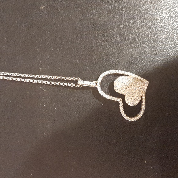 Vintage sterling silver cubic? Heart pendant on chain - Picture 1 of 3